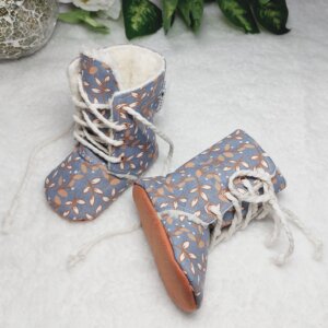 Winterschuhe / Boots “Blumen” (erhältlich in den Schuhgrößen 16-22 / 0-24 Monate)