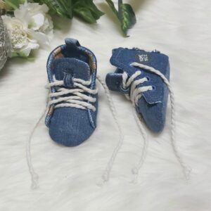 Turnschuhe Jeans “Bär” (erhältlich in den Schuhgrößen 15-22 / 0-24 Monate)