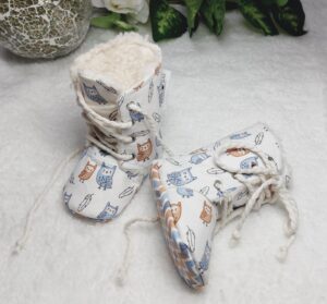 Babyschuhe Winter Boots „Eulen“ – warm gefüttert, Größe 17/18 (3–9 Monate)