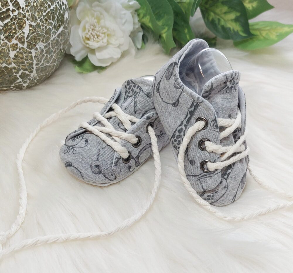 Babyschuhe Turnschuhe „Tiere“ – Größe 17/18, 3–9 Monate (Fußlänge ca. 10–11 cm)
