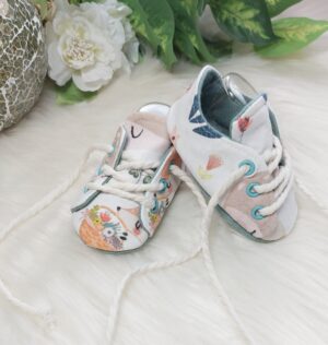 Babyschuhe Turnschuhe „Waldtiere“ – Größe 17/18, 3–9 Monate (Fußlänge ca. 10–11 cm)
