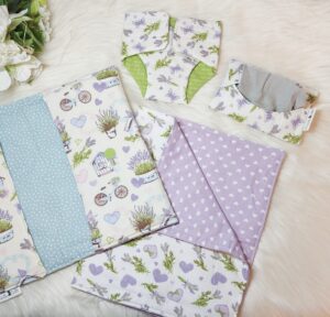 Puppen Wickeltasche „Lavendel“ inkl. Wickelunterlage – Set 2-teilig