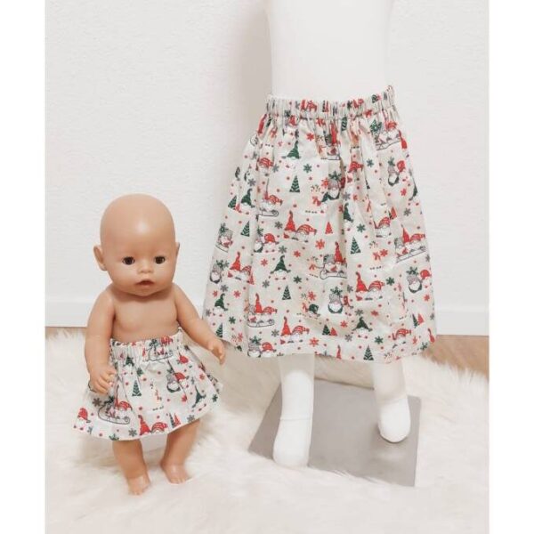 Mädchenrock / Puppenrock „Weihnachten“ – im Partnerlook mit deiner Lieblingspuppe, Größen wählbar
