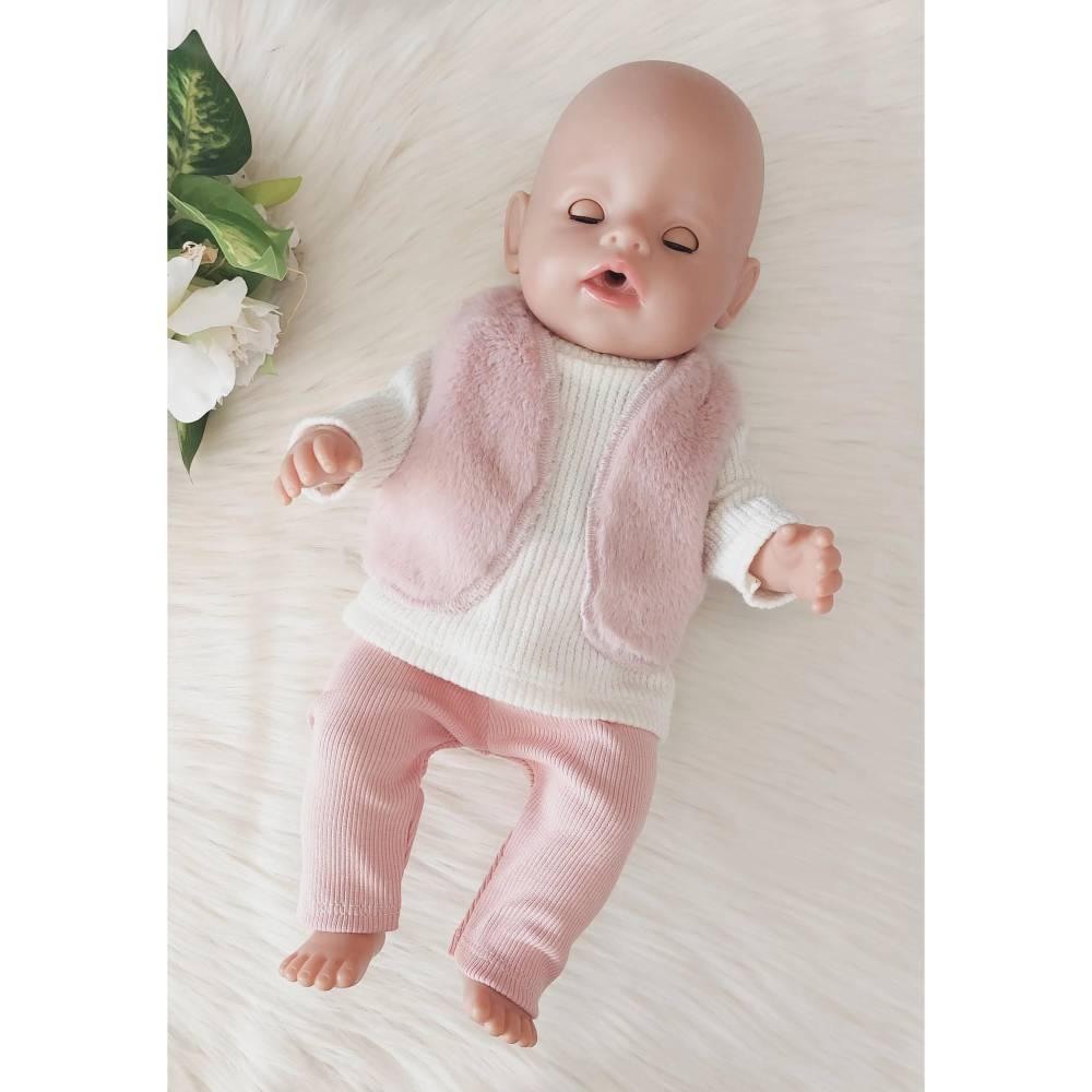 Puppenkleidung Set „Pastell Rosa" – Kuschelige Puppenweste, Pullover & Hose | 3-teilig oder einzeln erhältlich – Bild 4